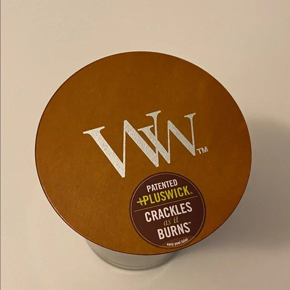 Woodwick Large Hourglass Candle Fireside - Picture 2 of 3